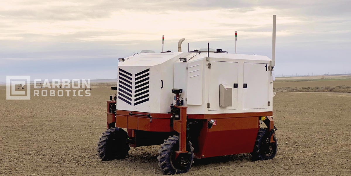 Farming Robot Kills 100,000 Weeds Per Hour