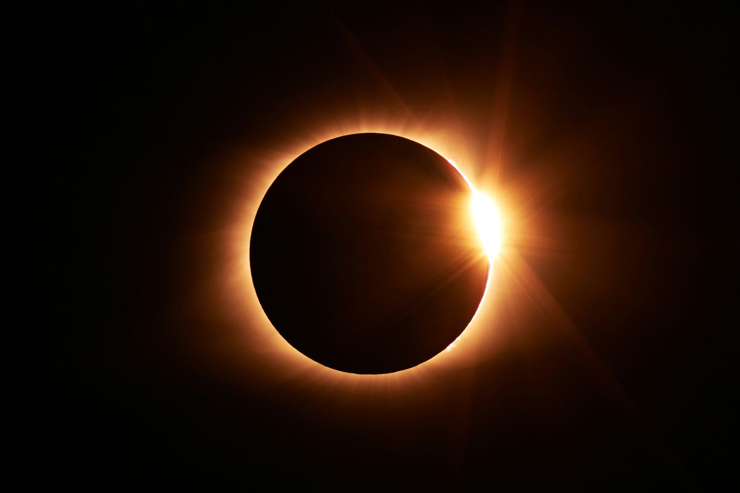 How to Get the Best Photos of the Eclipse With Your Phone