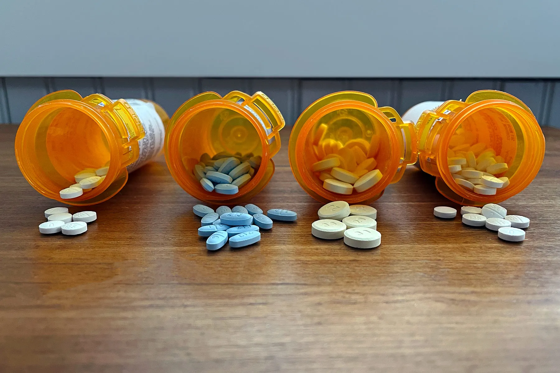 How Antidepressants Work: SSRIs, MAOIs, Tricyclics, and More