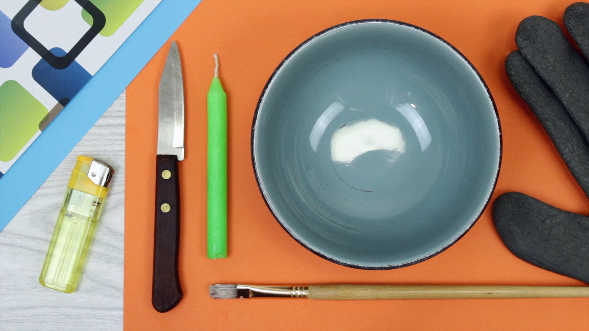 3 Ways to Make Fingerprint Powder